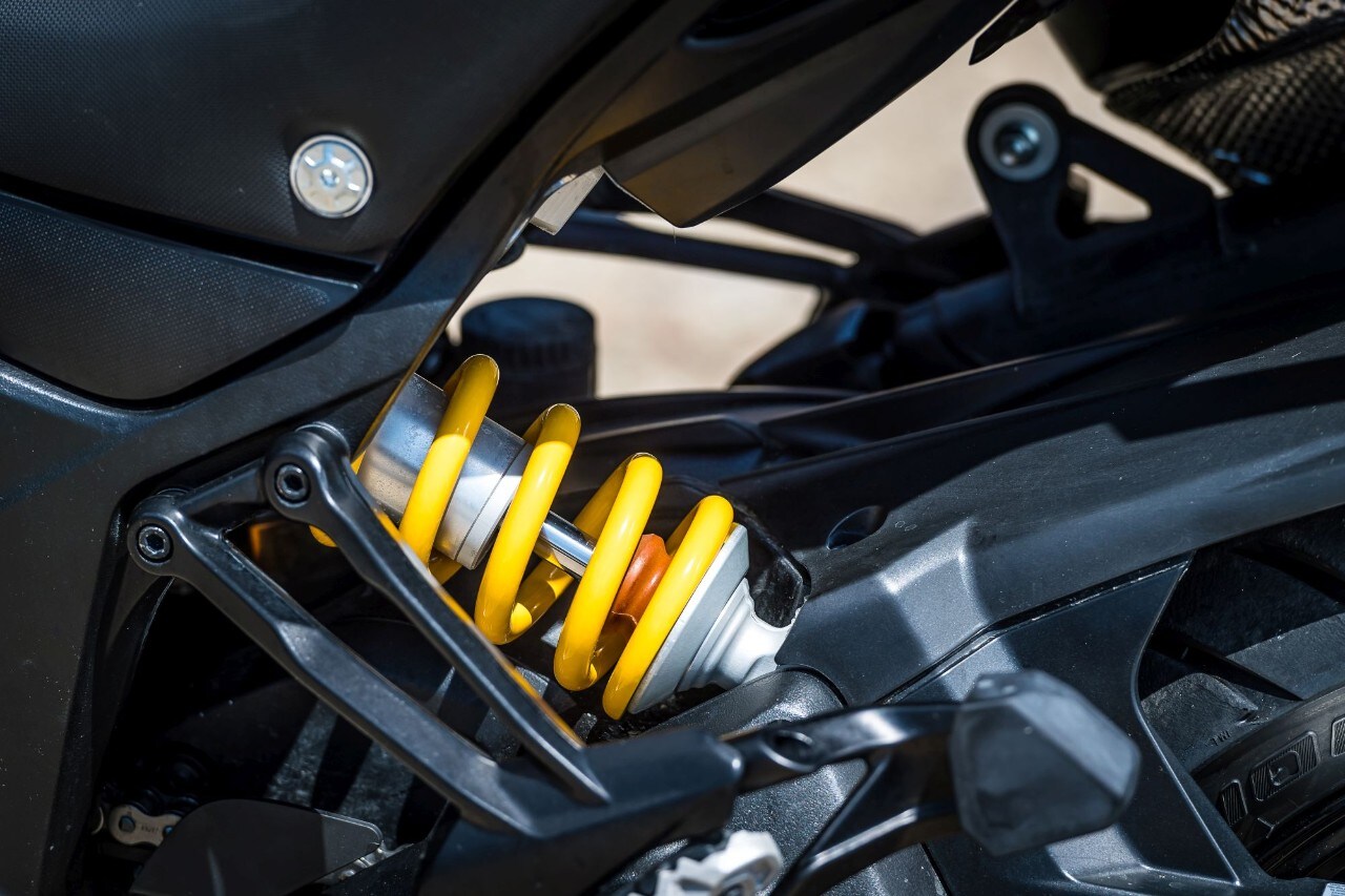 Ducati Multistrada 950 S - Kawasaki Versys SE Gran Tourer: fun touring